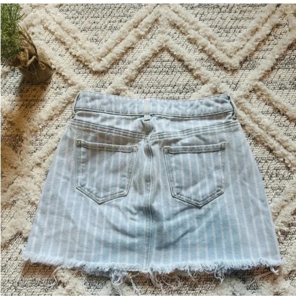 Striped Denim Skirt - Picture 3 of 6